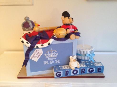 prince-george-first-birthday-cakes-by-shelly.jpg